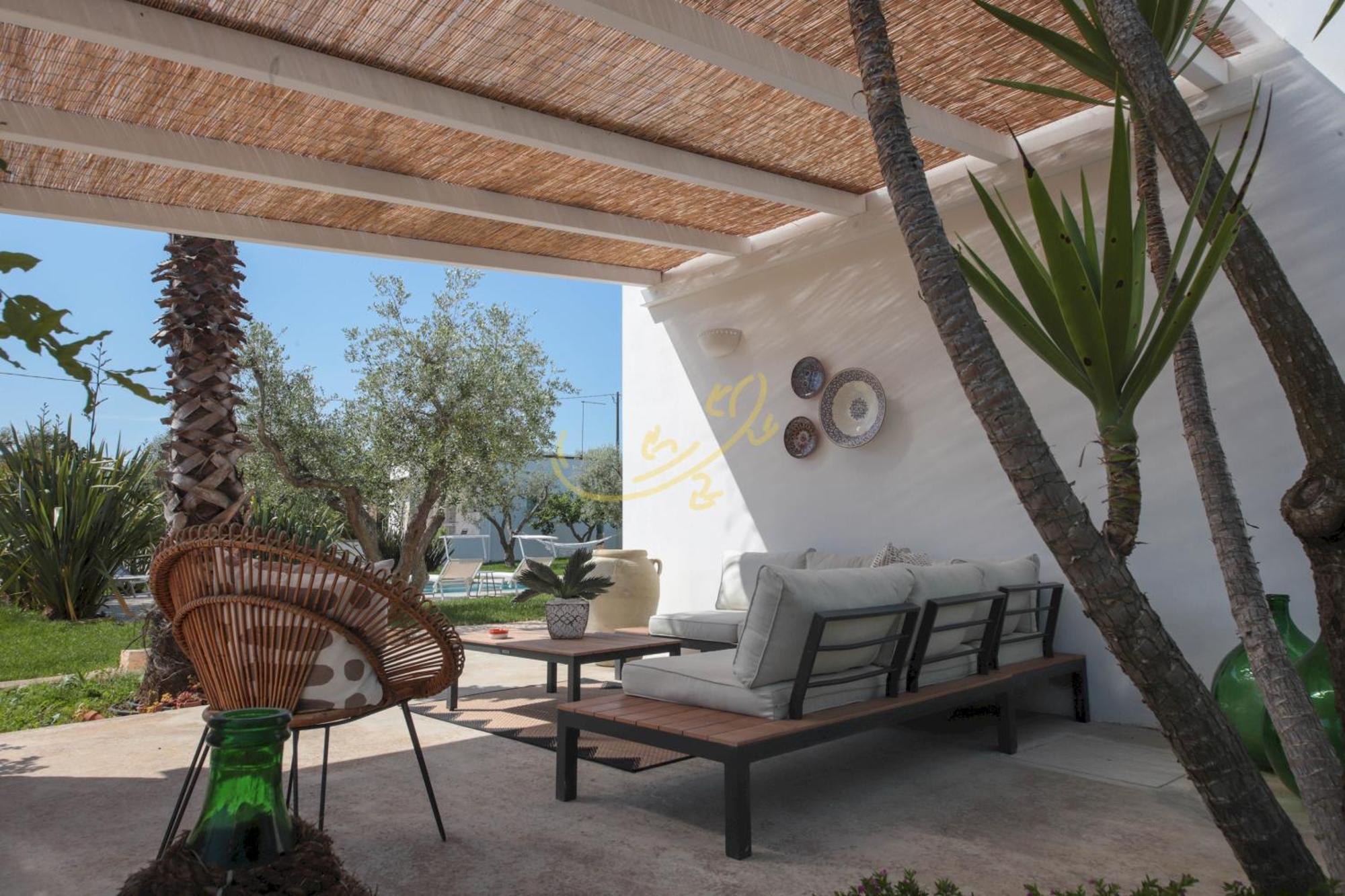 Td Dimora Del Giglio With Organic Garden With Pool Villa ออสตูนี ภายนอก รูปภาพ
