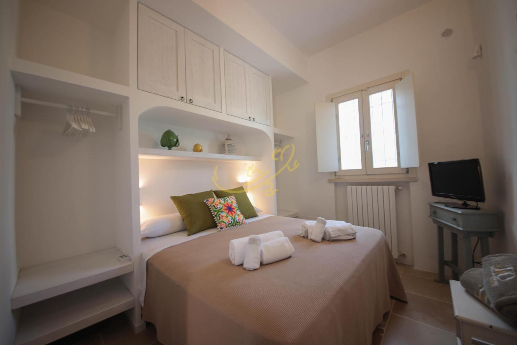 Td Dimora Del Giglio With Organic Garden With Pool Villa ออสตูนี ภายนอก รูปภาพ